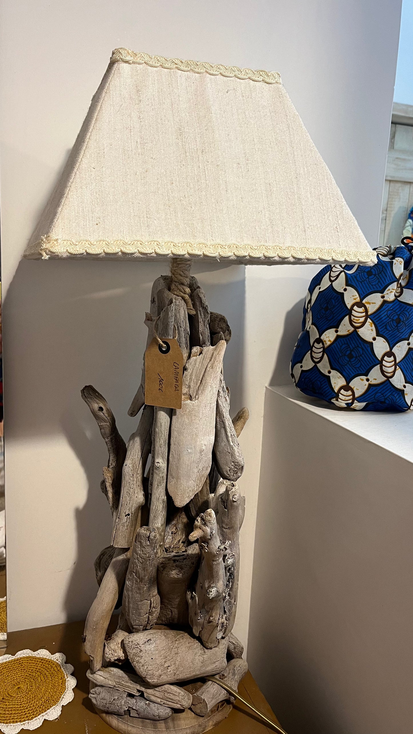 Lampada in legno