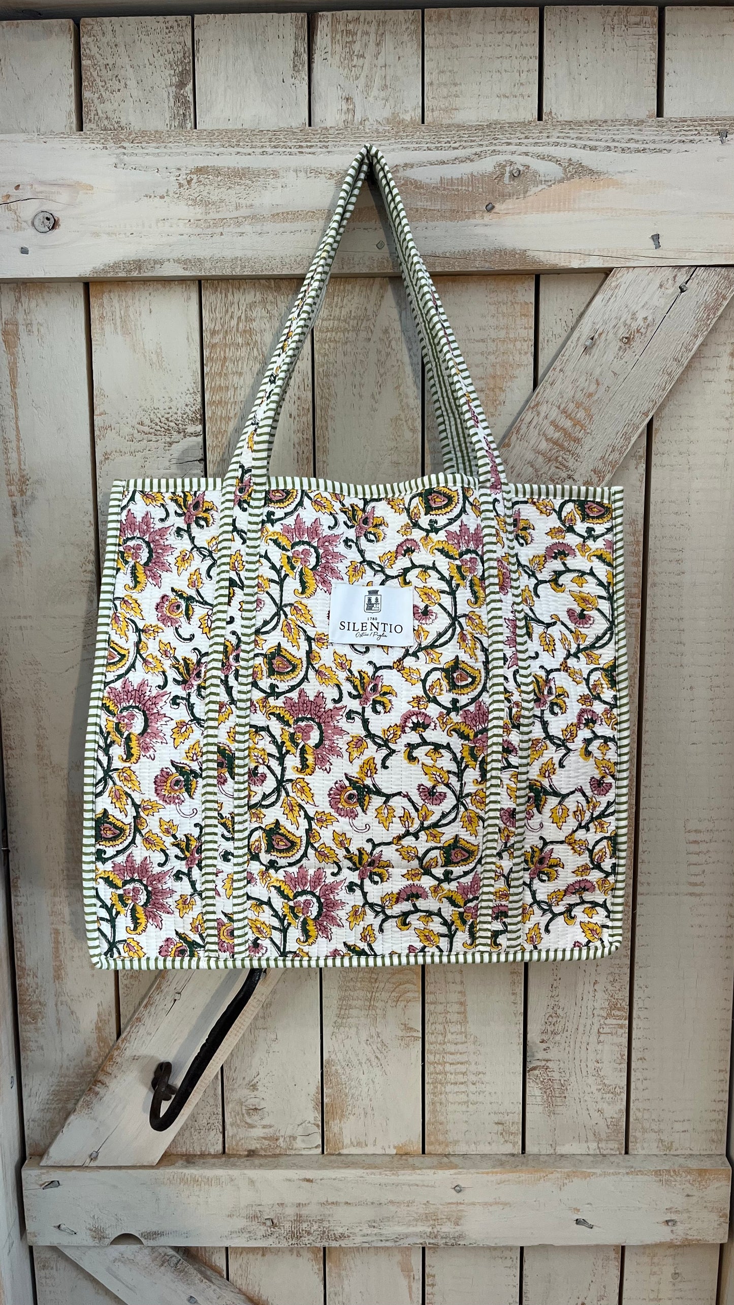 Maxi Shopper di cotone padded stampata a mano