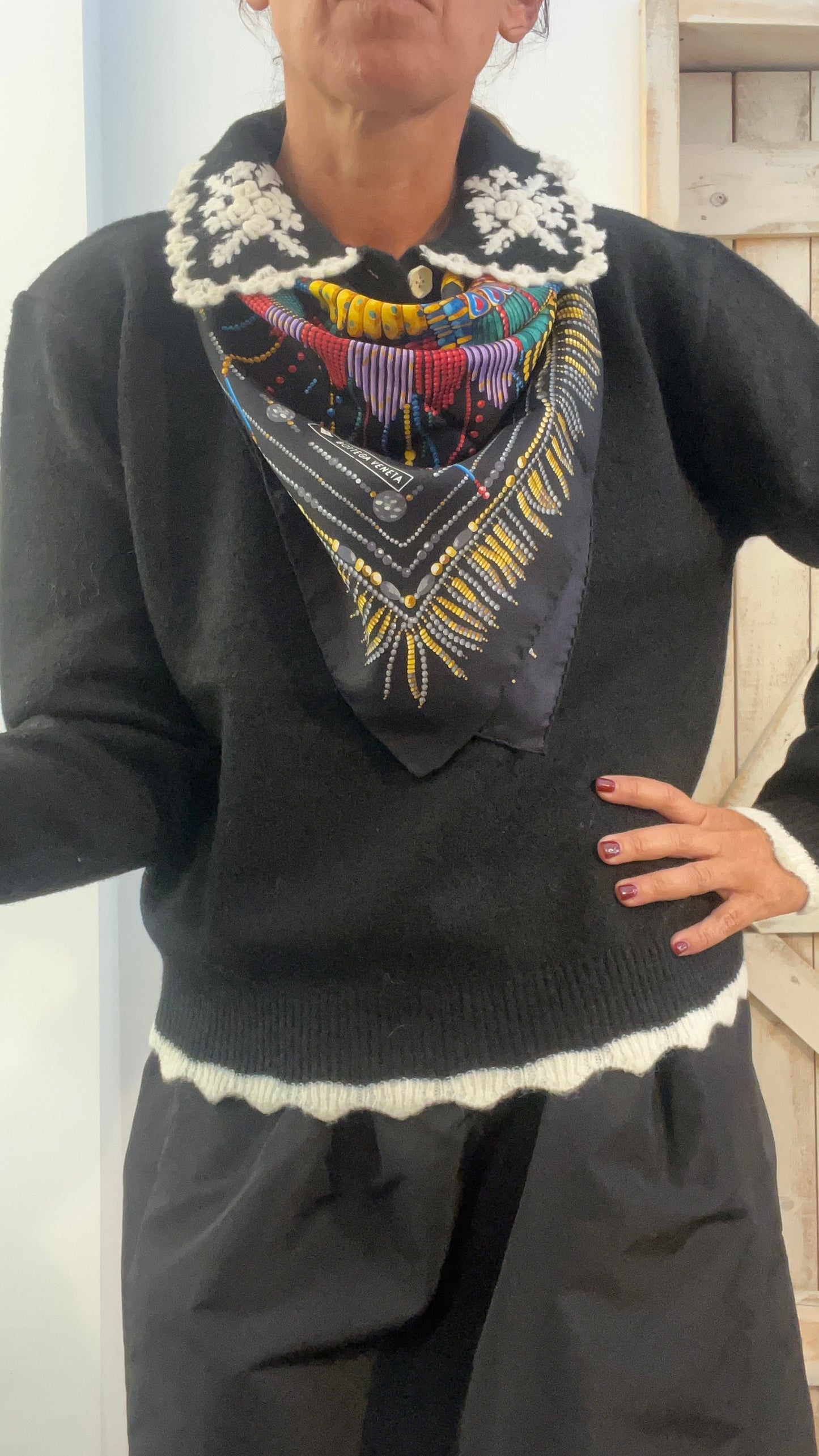 Maglione di lana con ricamo