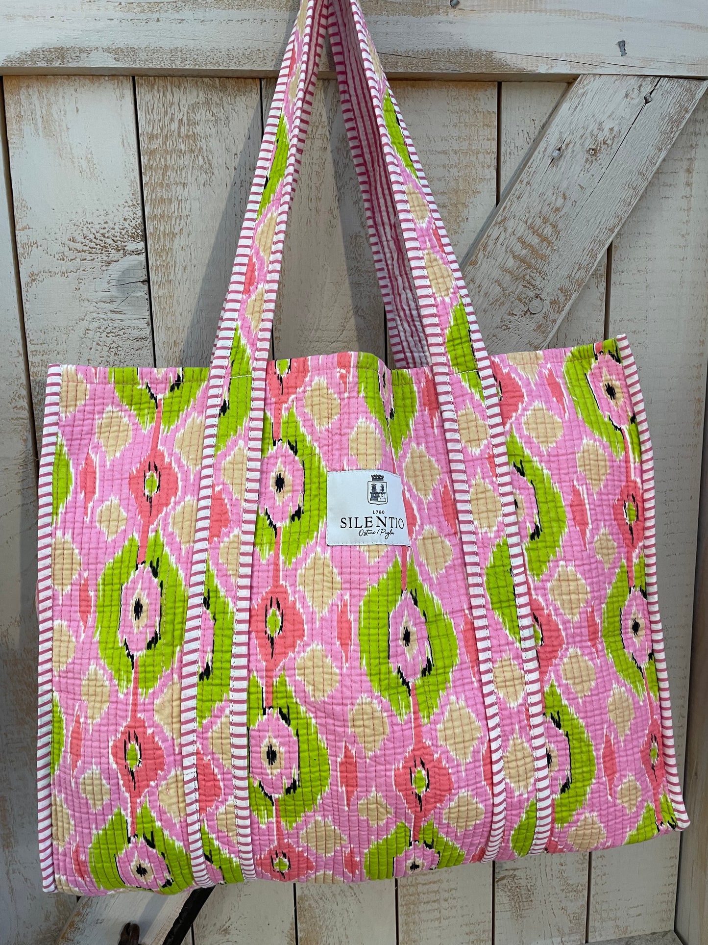Maxi shopper di cotone padded stampata a mano