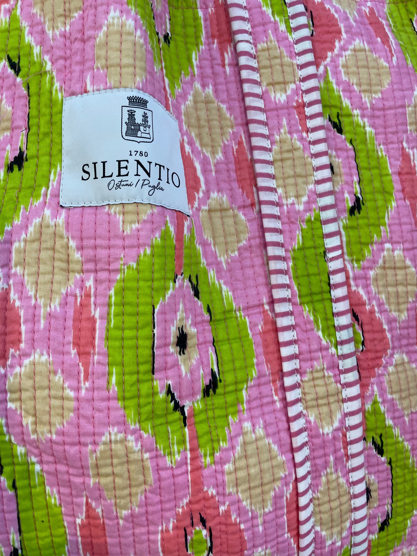 Maxi shopper di cotone padded stampata a mano