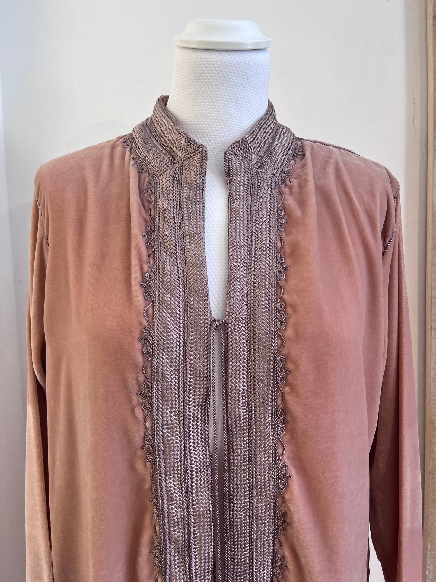 Velvet jacket with Moroccan embroidery