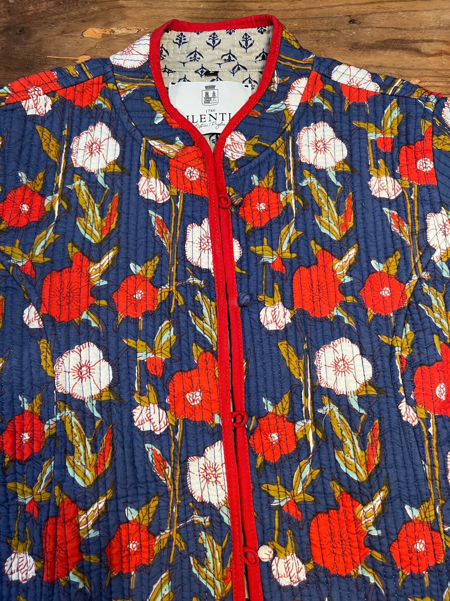 Padded cotton jacket with pockets
