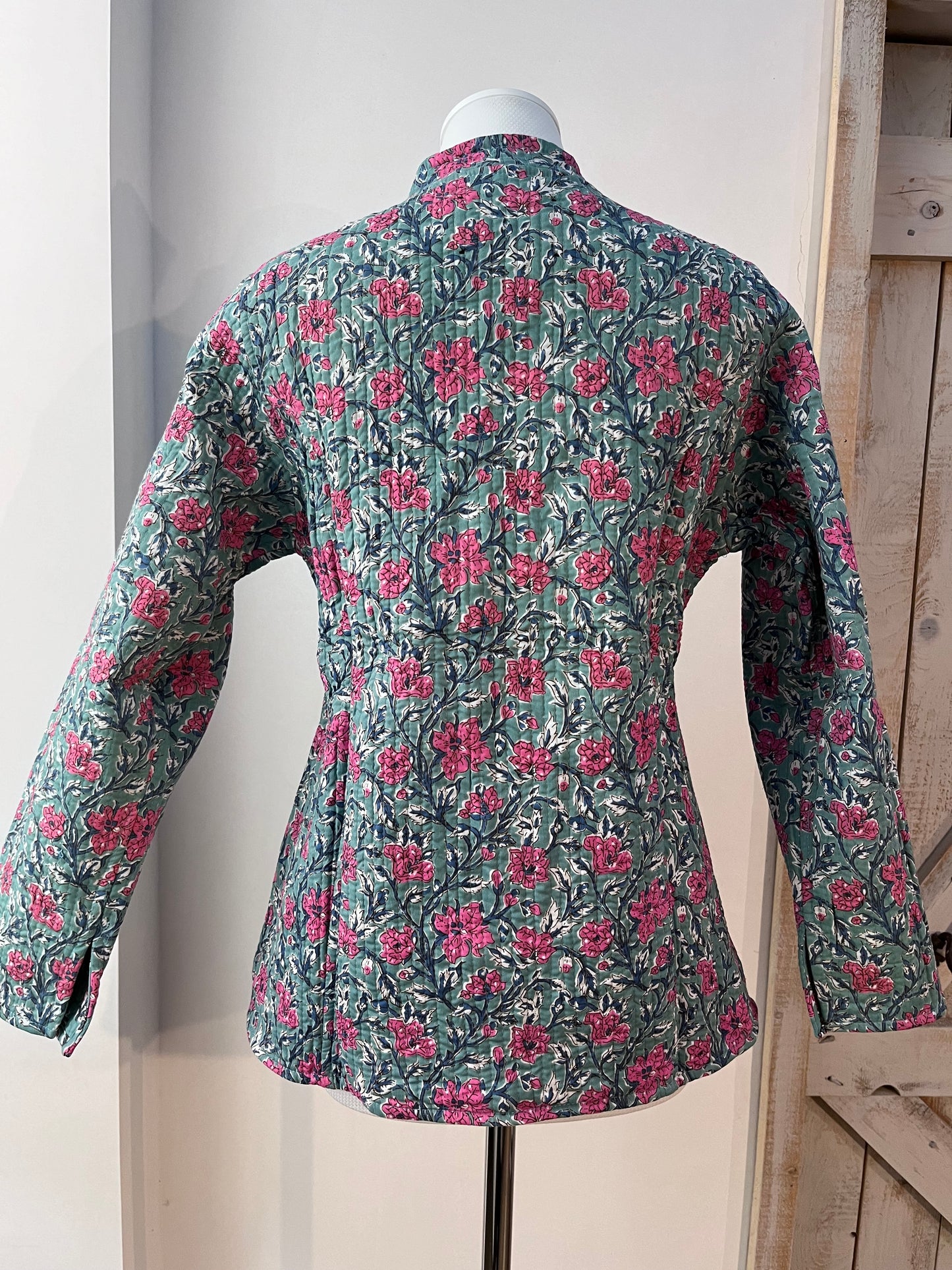 Padded cotton jacket with pockets