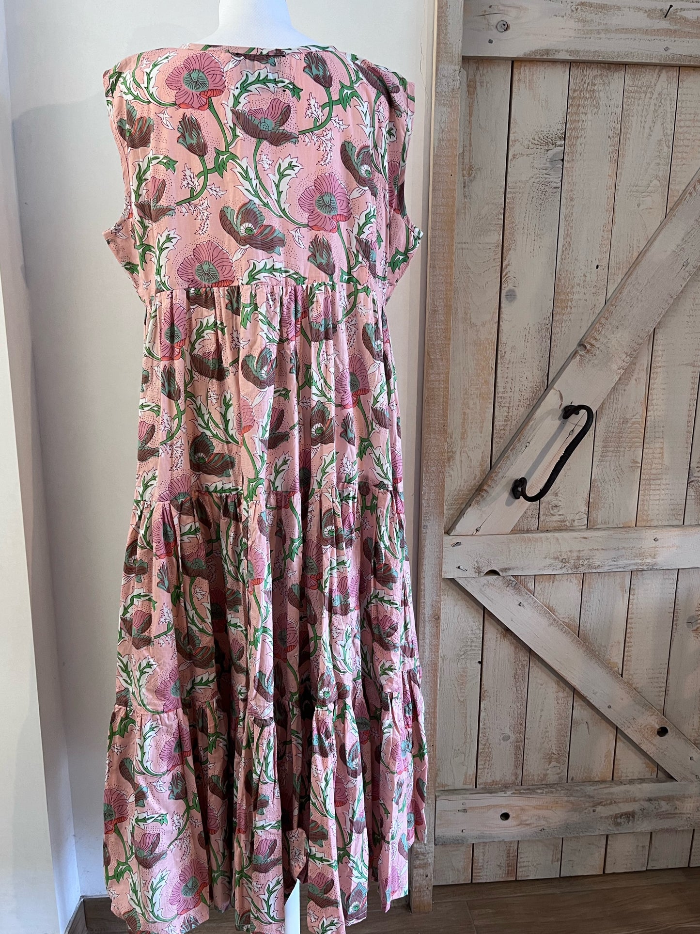 Hand-printed sleeveless Valentine dress