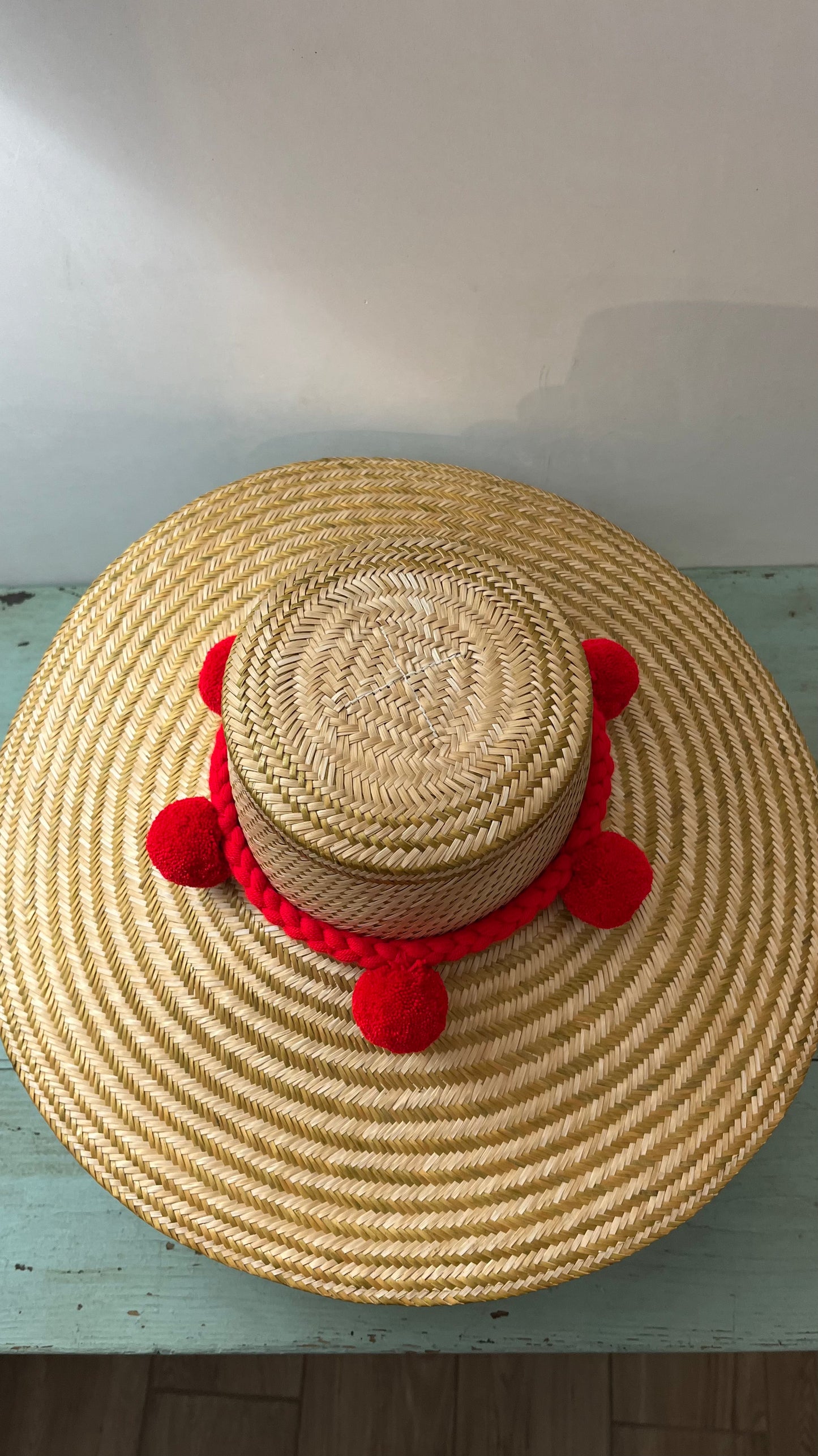 Maxi cappello di paglia con Pom-pon