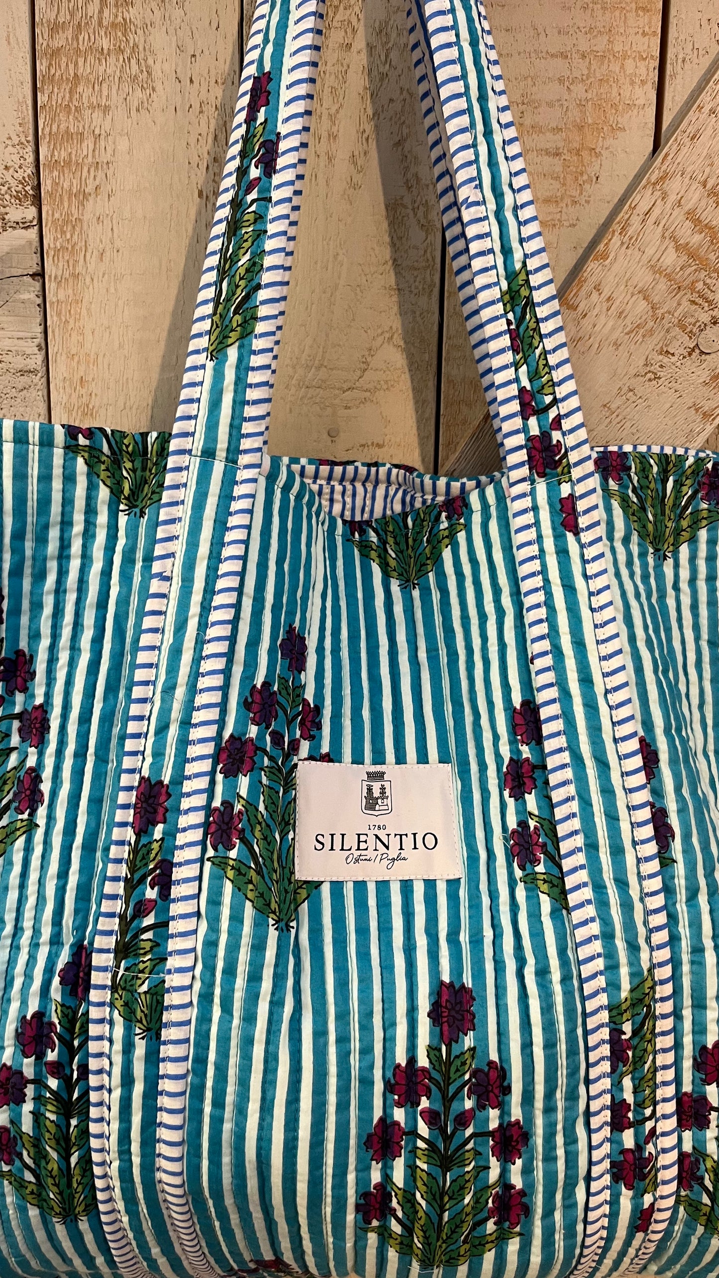 Maxi shopper di cotone padded stampata a mano