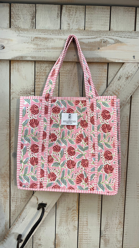 Shopper di cotone padded stampata a mano