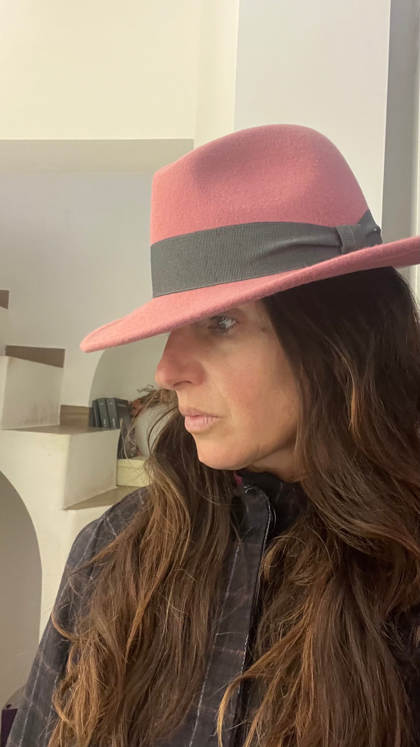 Cappello tipo Borsalino di feltro