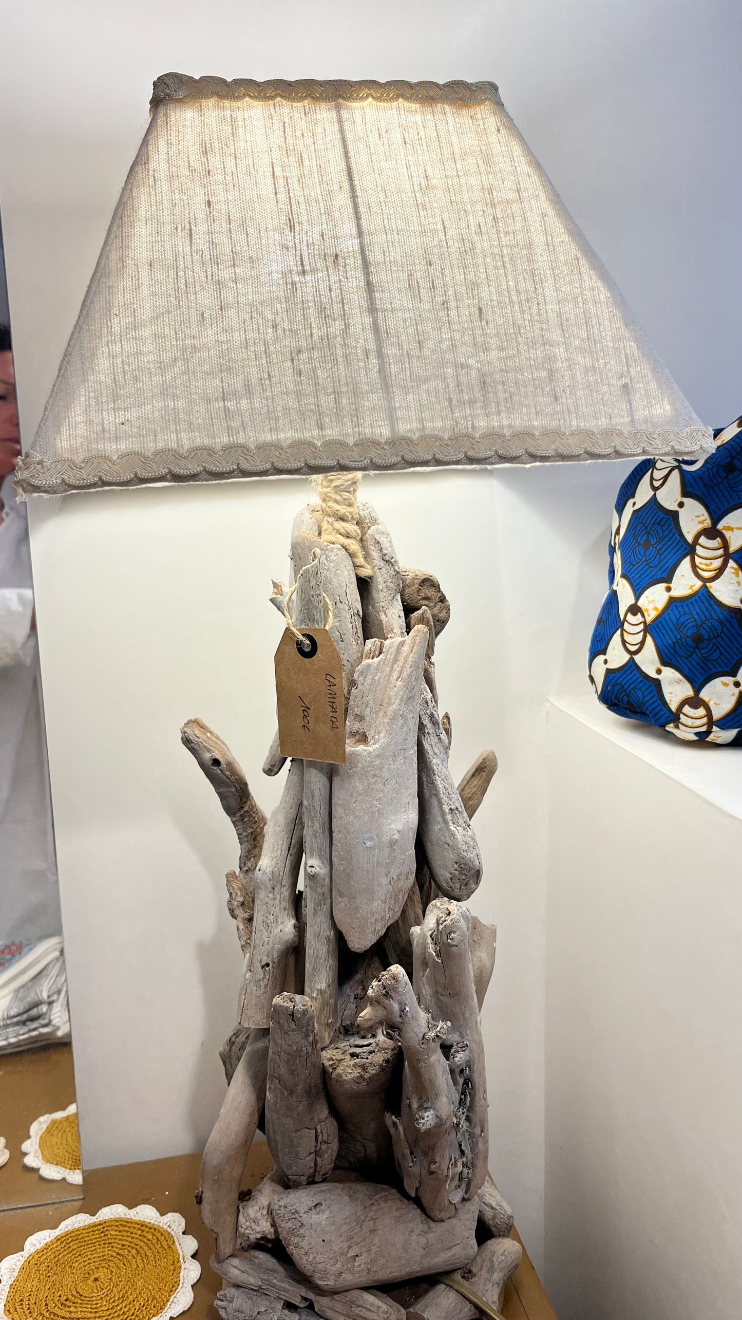 Lampada in legno