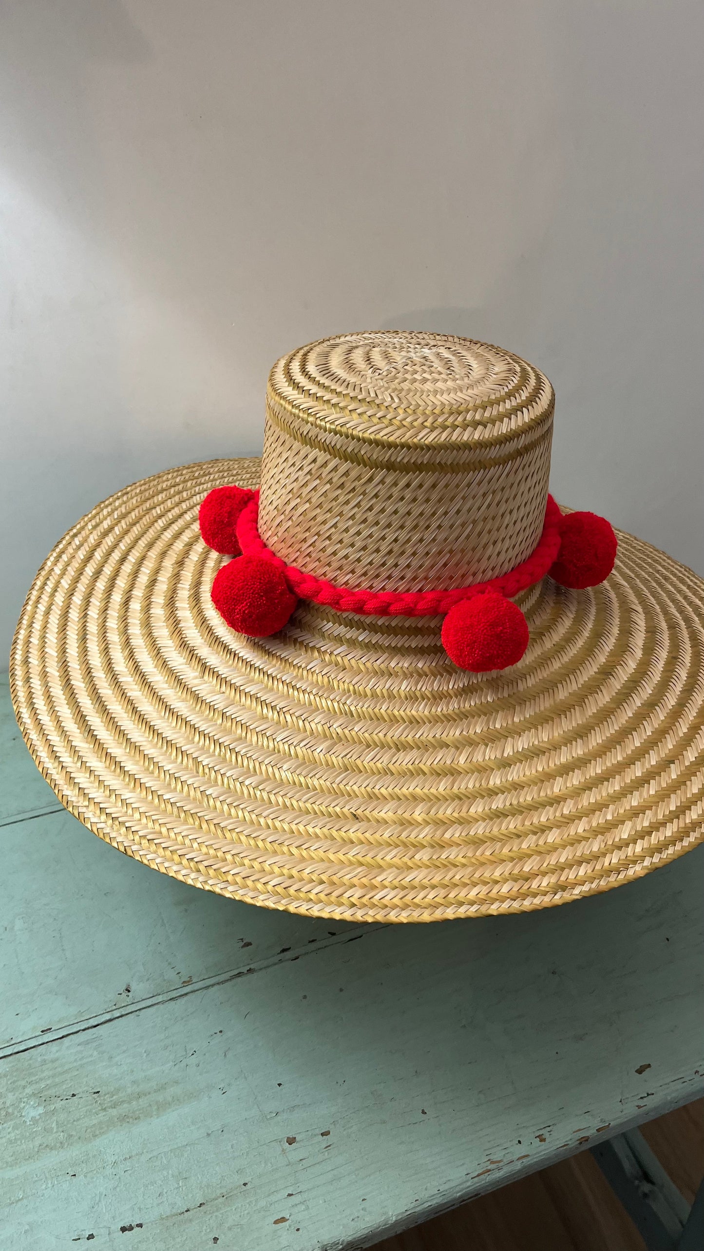 Maxi cappello di paglia con Pom-pon