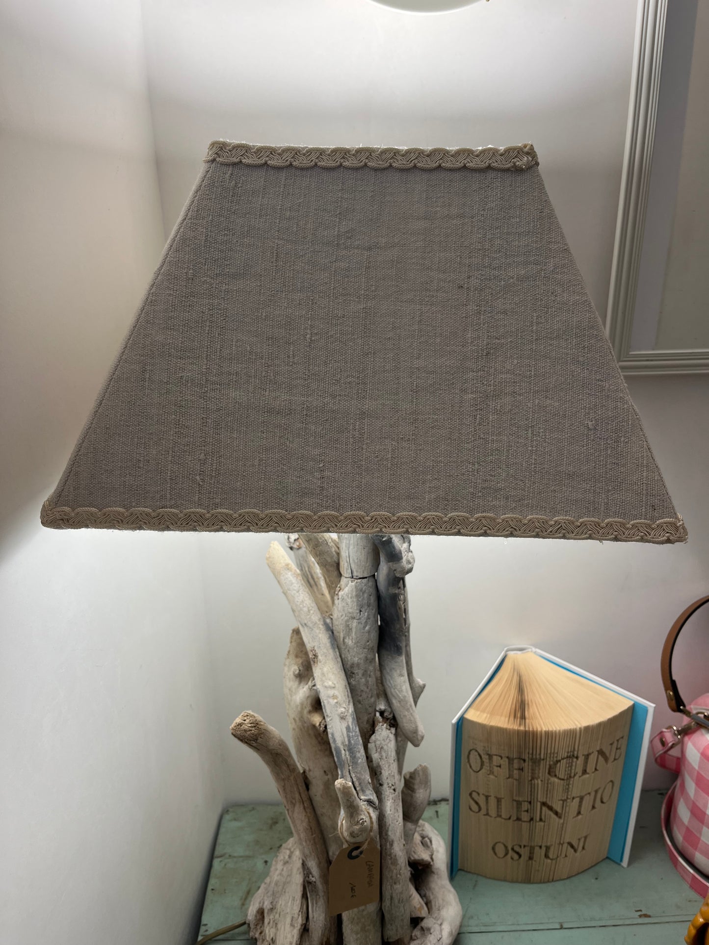 Lampada in legno