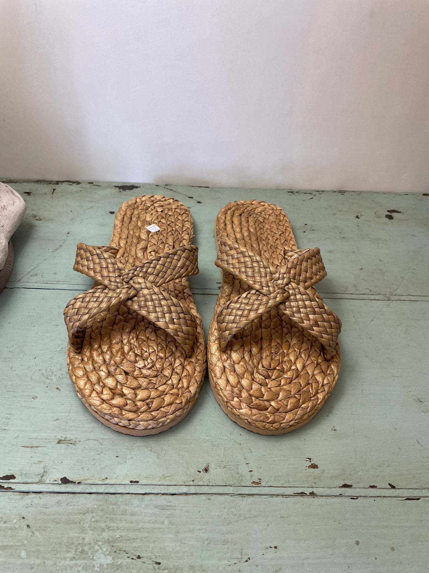 Straw slippers