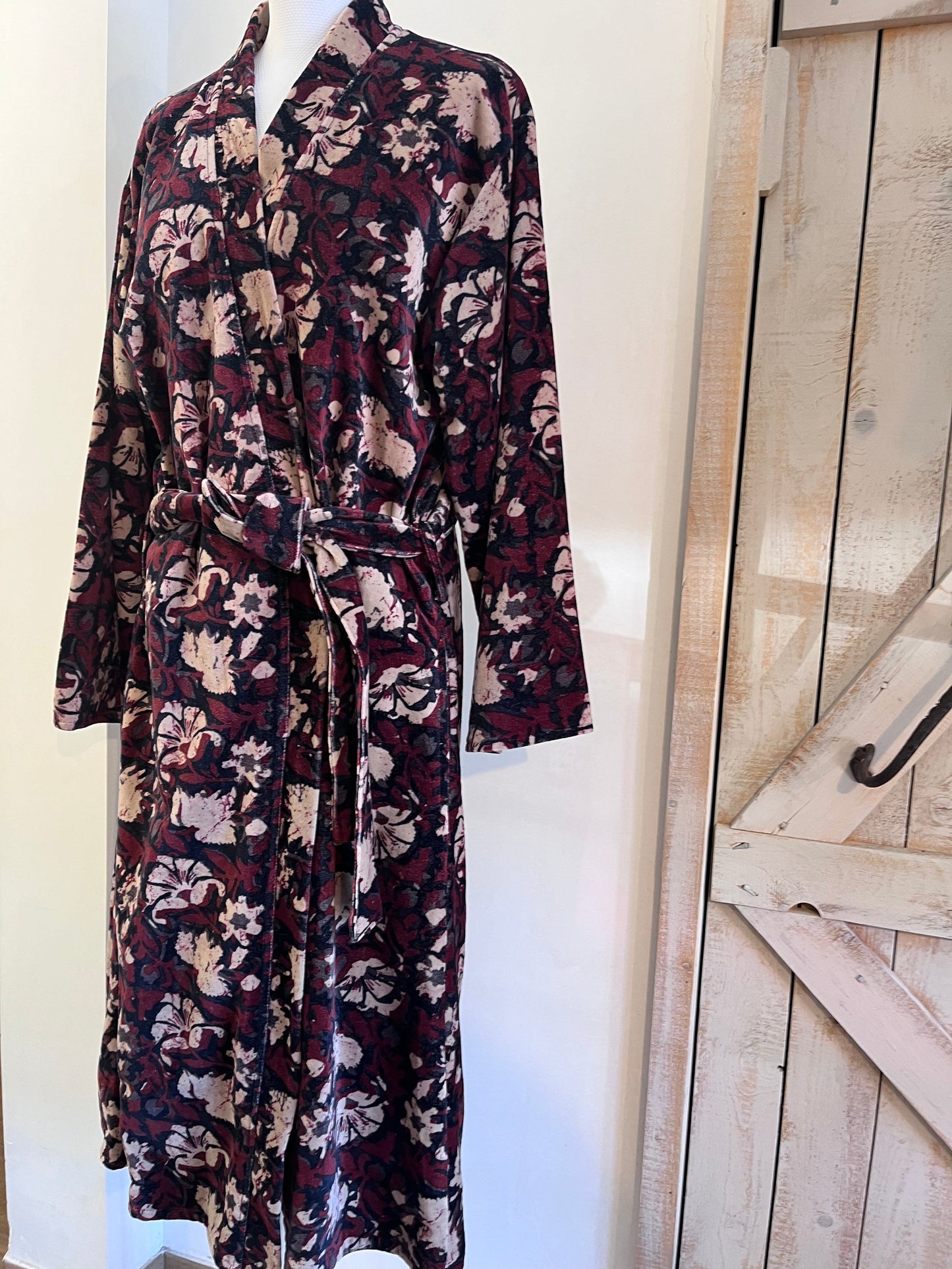 Velvet dressing gown with belt