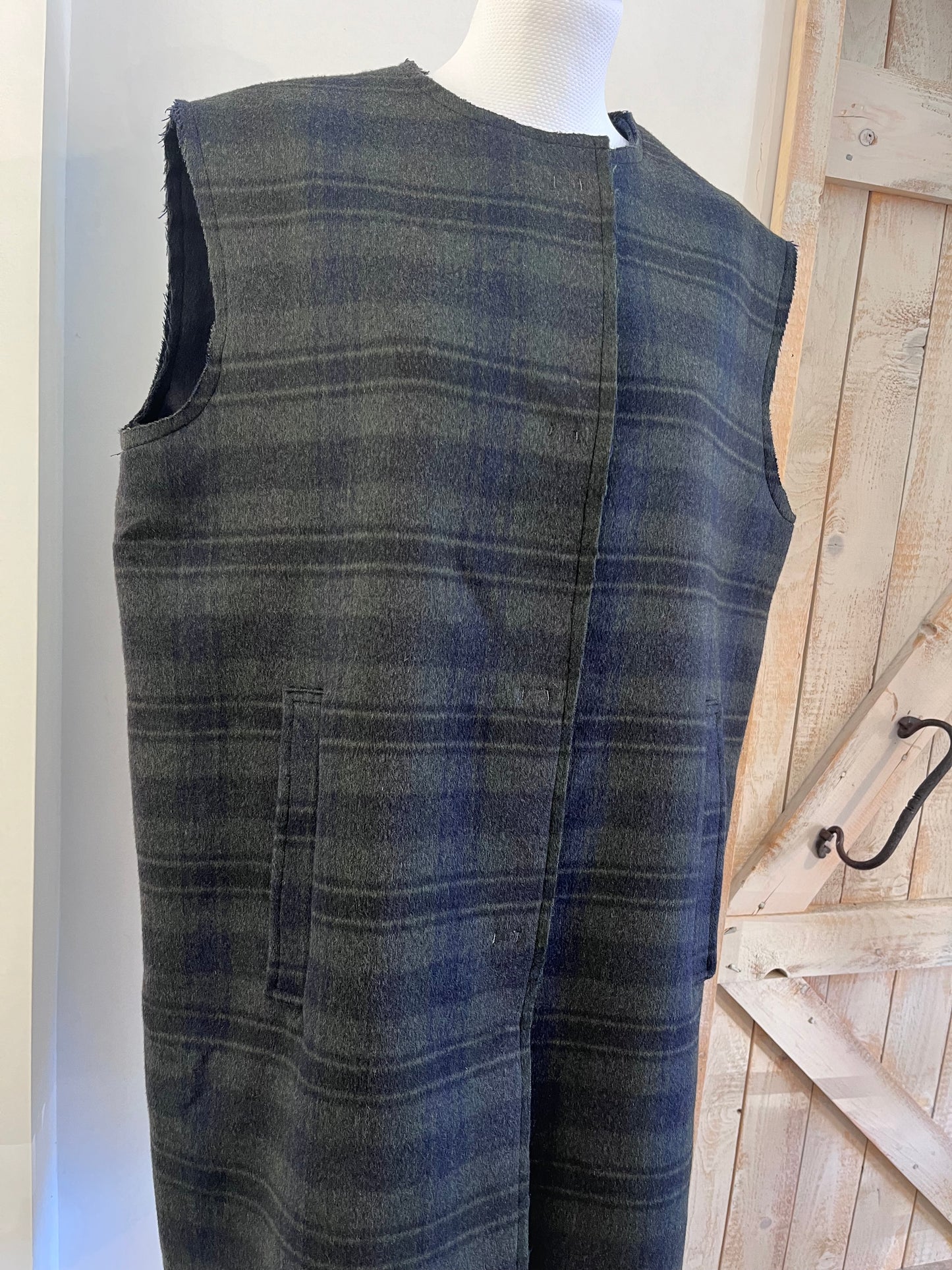 Cashmere double vest