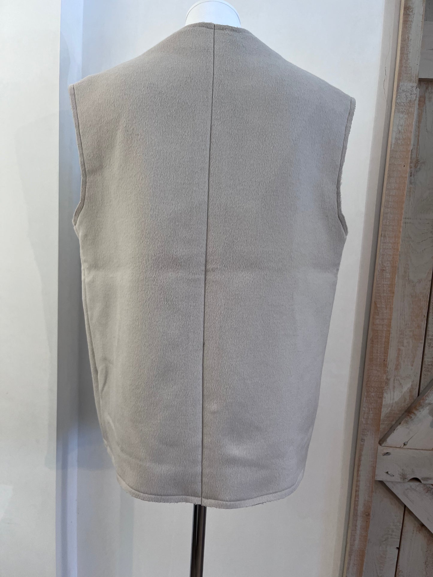 Cashmere double vest