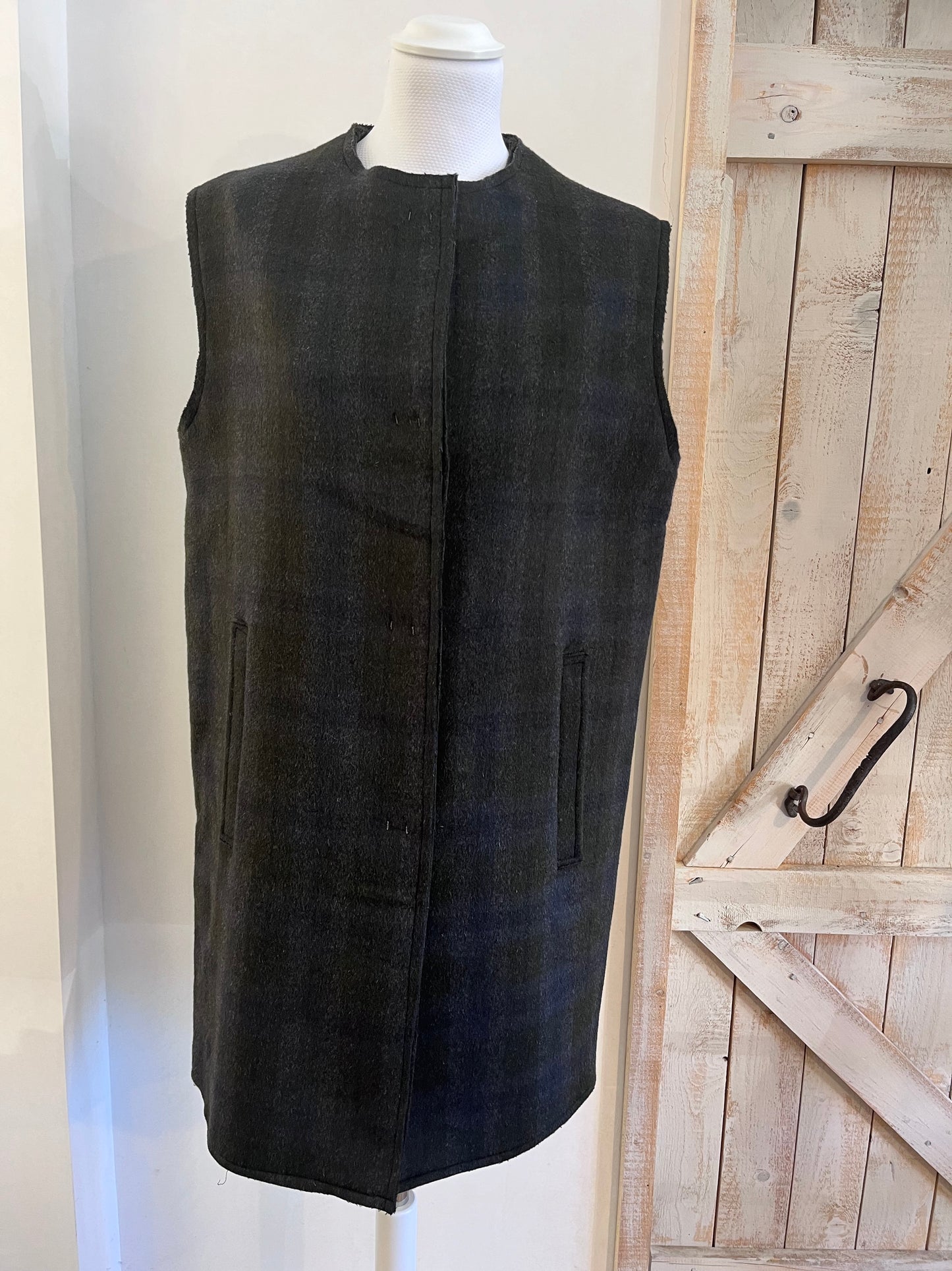 Cashmere double vest