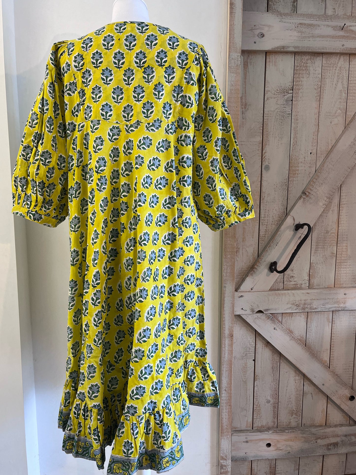 Short hand-printed Daisy dress