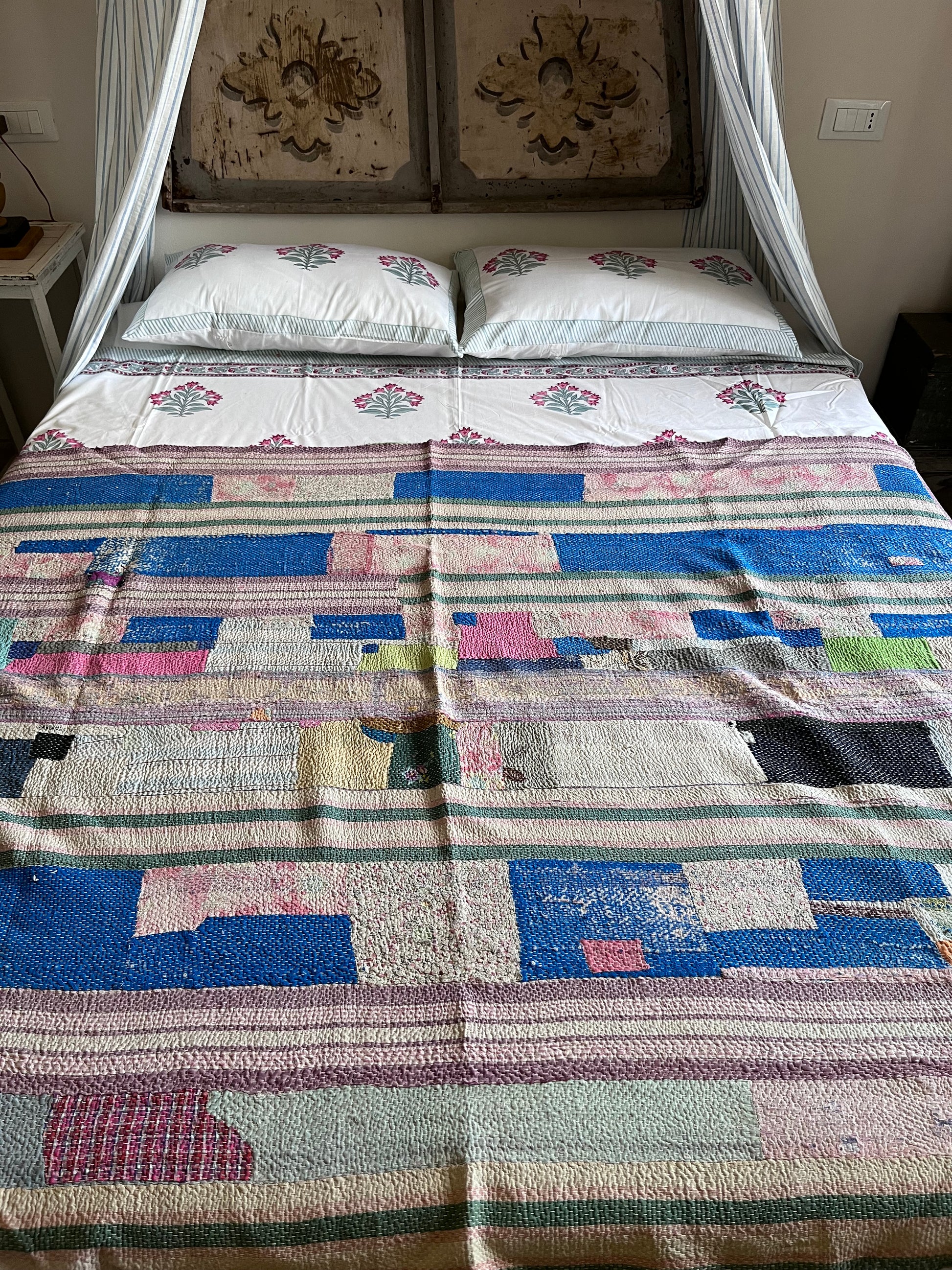 Copriletto vintage, lino e cotone, 1900 - Harmattan Copriletto vintage, lino e cotone, 1900 - Harmattan